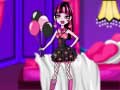 Xogo Delicate Dracula Dress Up