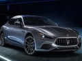 Xogo Maserati Ghibli Hybrid Slide